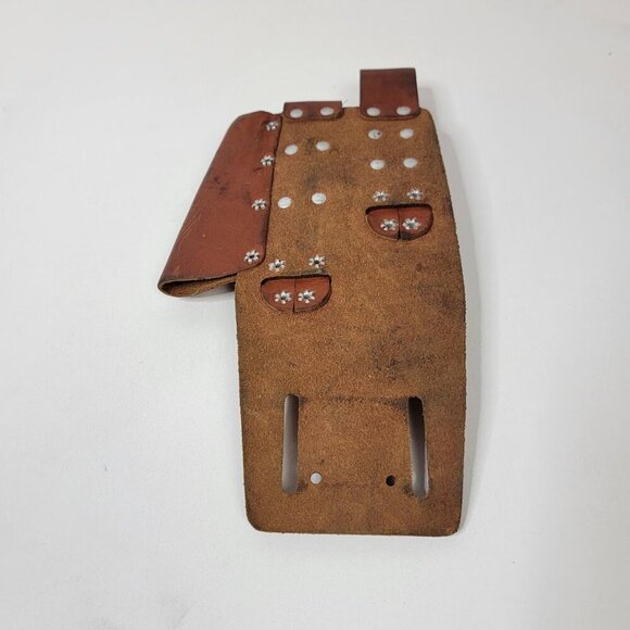 Vintage Leather Tool Belt Holster | 3-Pocket Riveted Carpenter or Stylist Pouch - Picture 5 of 12